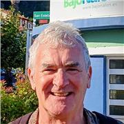 Profesor de inglés- ocho años dd experiencia- doy clases de conversación, relajadas, flexibles y divertidas